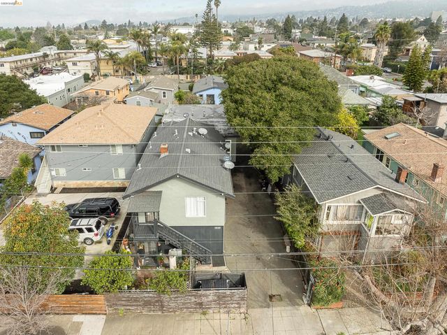 1535 Julia St, Berkeley, CA 94703