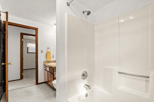 3723 S 17th PLACE, Sheboygan, WI 53081