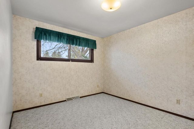 3723 S 17th PLACE, Sheboygan, WI 53081