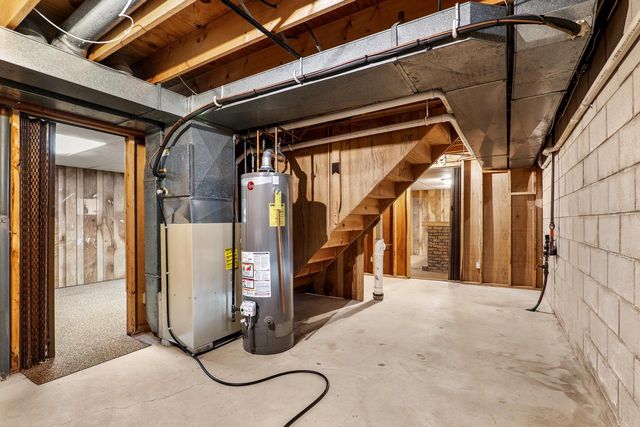 3723 S 17th PLACE, Sheboygan, WI 53081