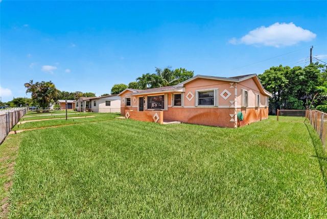2915 NW 206th Street, Miami Gardens, FL 33056