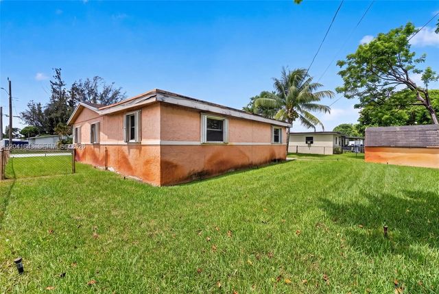 2915 NW 206th Street, Miami Gardens, FL 33056