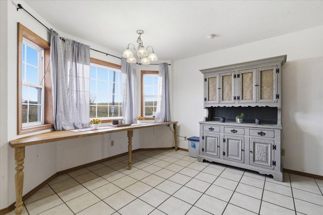 1584 Mcintosh Road, Macomb, MO 65702