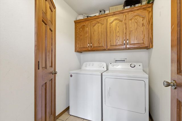 1584 Mcintosh Road, Macomb, MO 65702