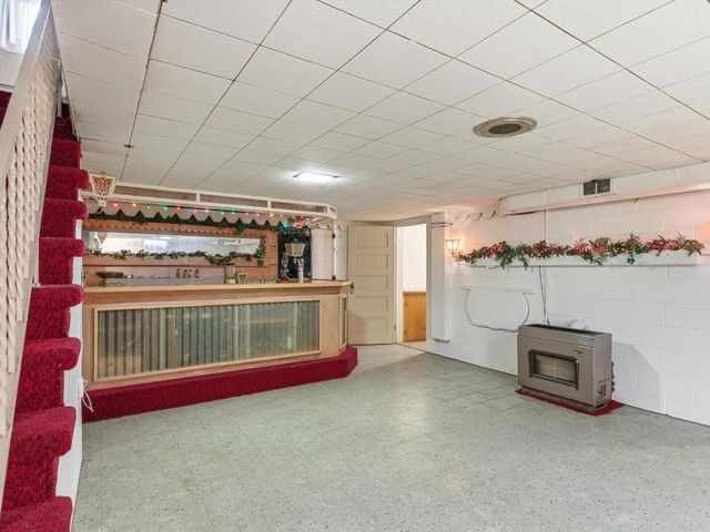 2206 Division STREET, Manitowoc, WI 54220