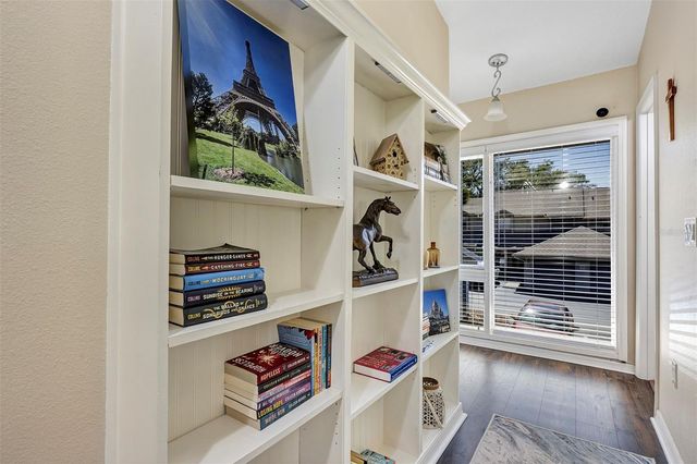 121 CROWN POINT CIRCLE 121, Longwood, FL 32779