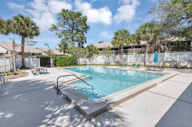 121 CROWN POINT CIRCLE 121, Longwood, FL 32779