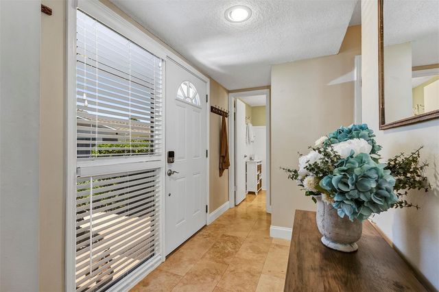 121 CROWN POINT CIRCLE 121, Longwood, FL 32779