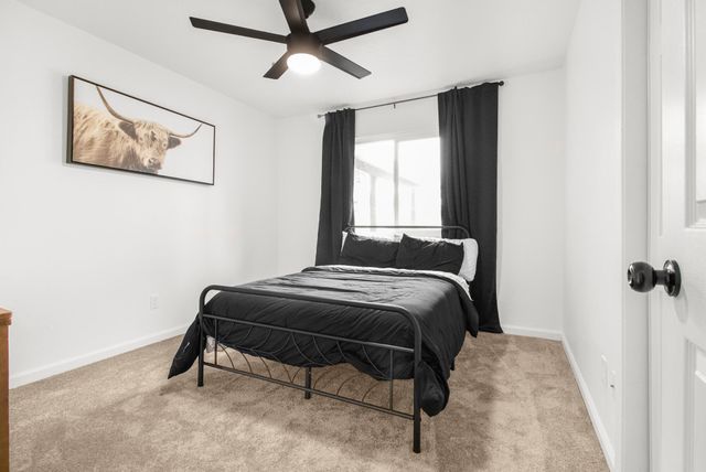 3545 W Monte Vista Court, Visalia, CA 93277