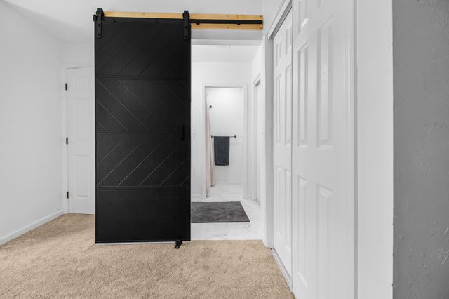 3545 W Monte Vista Court, Visalia, CA 93277