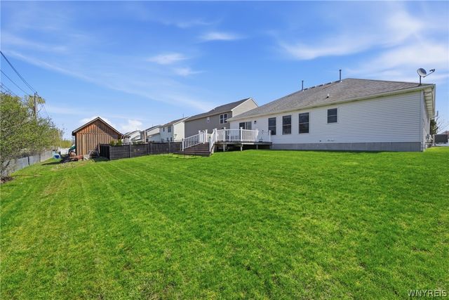98 Morris Crescent, West Seneca, NY 14224