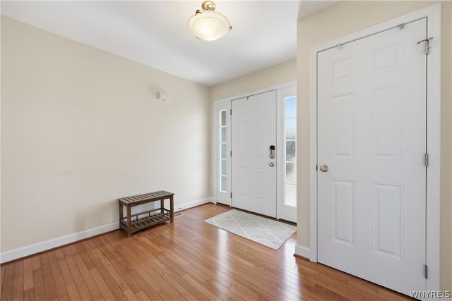 98 Morris Crescent, West Seneca, NY 14224