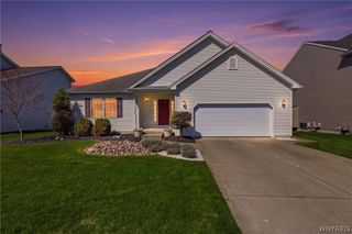 98 Morris Crescent, West Seneca, NY 14224