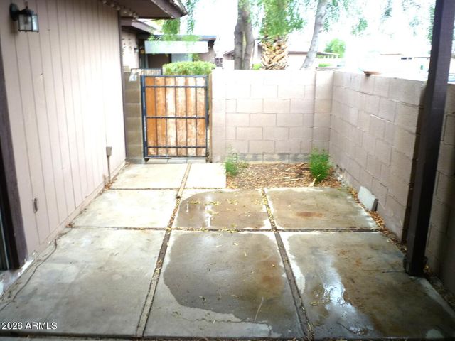 914 S ACAPULCO Lane A, Tempe, AZ 85281