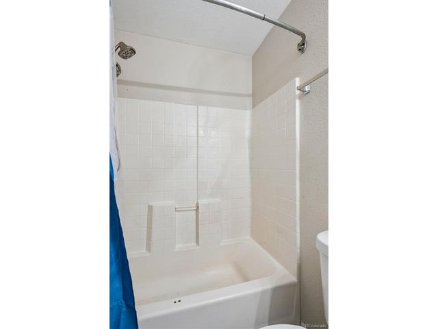 246 S Irving St, Denver, CO 80219