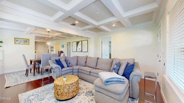 1842 W 45th Street, Los Angeles, CA 90062