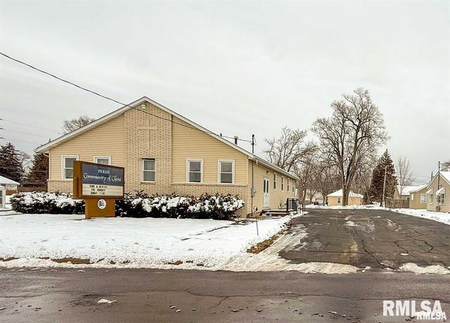 1603 MARKET Street, Pekin, IL 61554