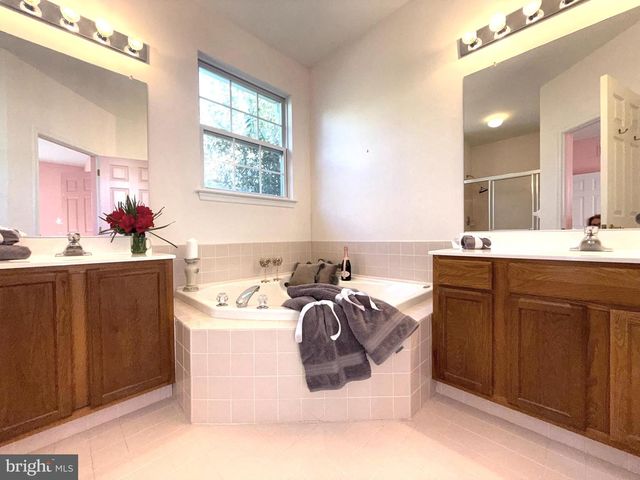52 N HOUNDMASTER HOLW, Glen Mills, PA 19342