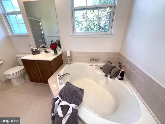52 N HOUNDMASTER HOLW, Glen Mills, PA 19342