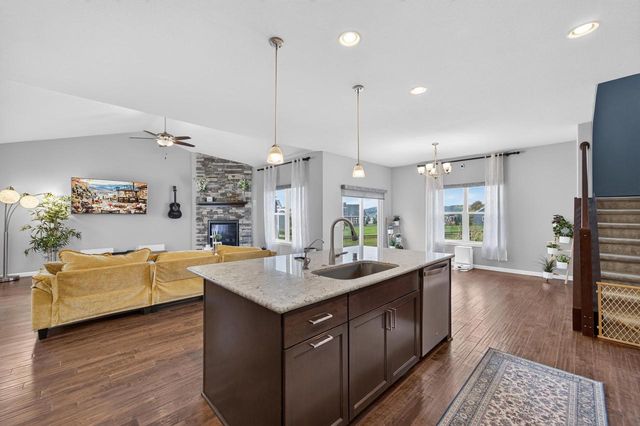 517 Dragon Willow Lane, Middleton, WI 53562