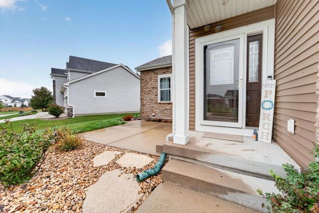 517 Dragon Willow Lane, Middleton, WI 53562