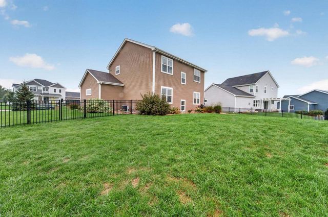 517 Dragon Willow Lane, Middleton, WI 53562