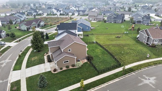 517 Dragon Willow Lane, Middleton, WI 53562