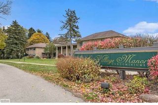 2309 Walton Boulevard unit 30, Rochester Hills, MI 48309