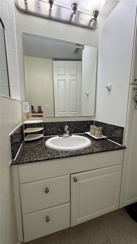 2015 GRAND OAK DRIVE, Kissimmee, FL 34744