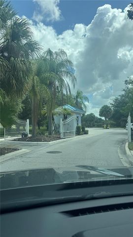 2015 GRAND OAK DRIVE, Kissimmee, FL 34744