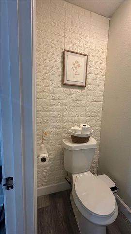 2015 GRAND OAK DRIVE, Kissimmee, FL 34744