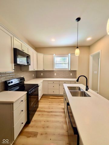 3256 Ruckle Street, Indianapolis, IN 46205