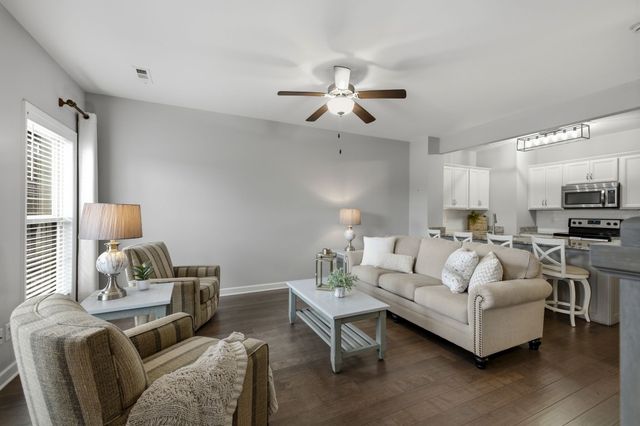 3113 Monrovia Dr, Murfreesboro, TN 37128