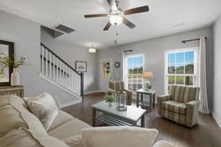 3113 Monrovia Dr, Murfreesboro, TN 37128