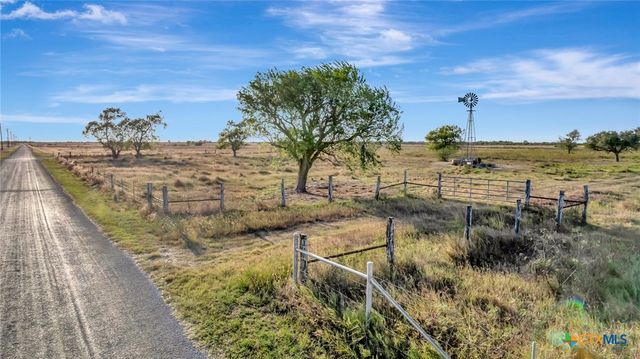 Tract 17 Hiller Road, Inez, TX 77968