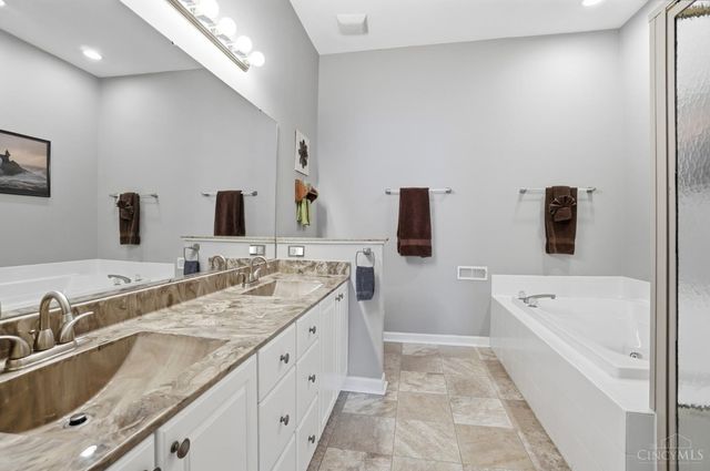 7119 White Oak Court, Mason, OH 45040