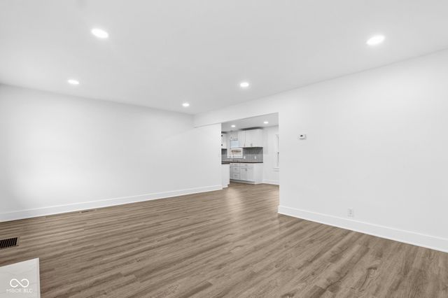 4705 Allisonville Road, Indianapolis, IN 46205