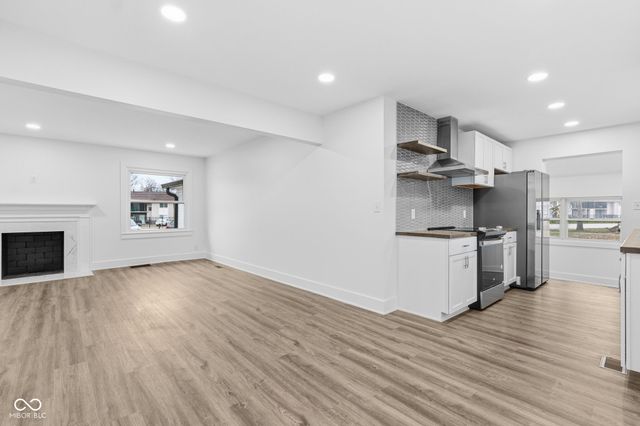 4705 Allisonville Road, Indianapolis, IN 46205