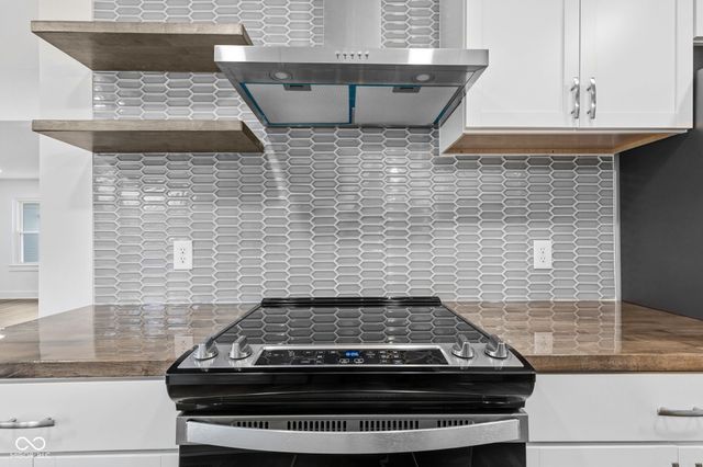 4705 Allisonville Road, Indianapolis, IN 46205