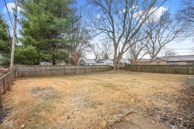 4705 Allisonville Road, Indianapolis, IN 46205