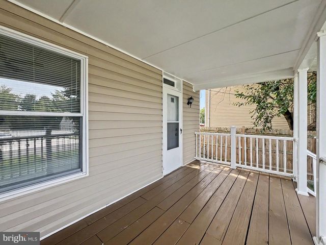 5900 HAMILTON AVE, Baltimore, MD 21237