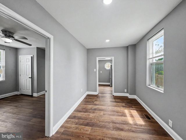 5900 HAMILTON AVE, Baltimore, MD 21237