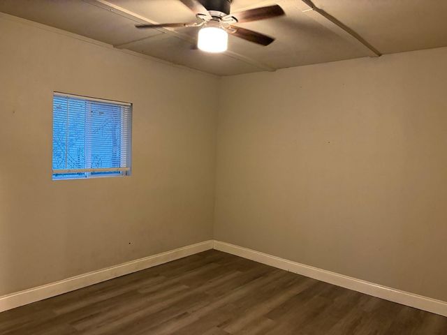 5818 Glenhurst Drive, Houston, TX 77033