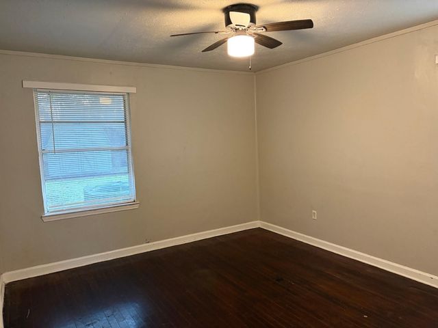 5818 Glenhurst Drive, Houston, TX 77033