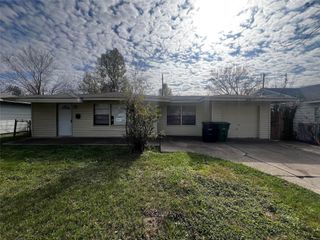 5818 Glenhurst Drive, Houston, TX 77033