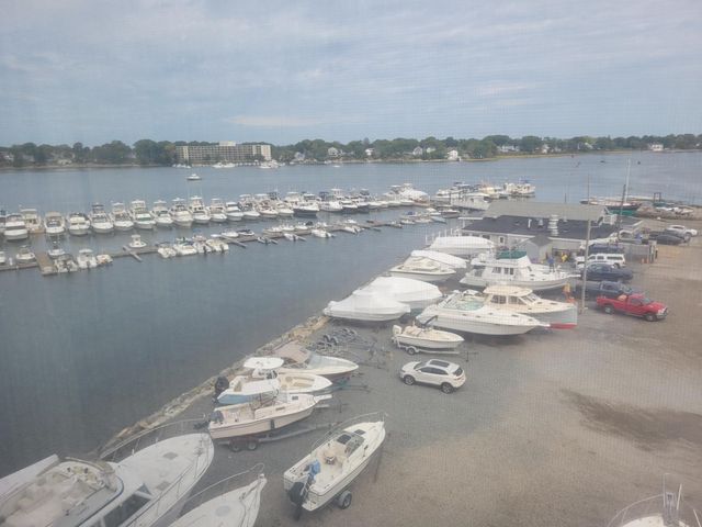 200 Cove Way 612, Quincy, MA 02169