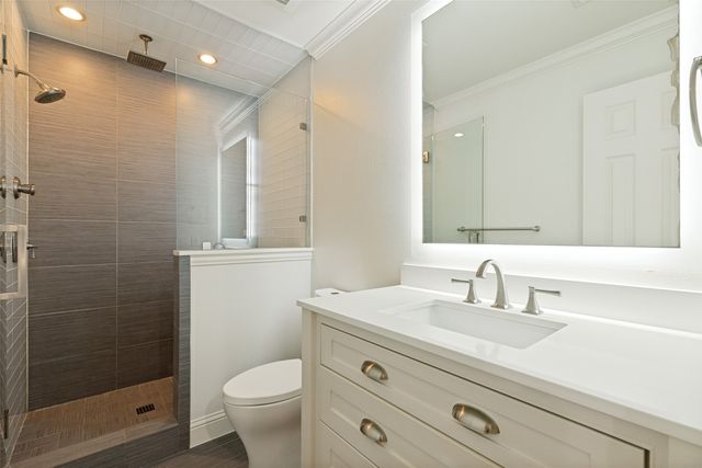 6900 Laramie Drive, Plano, TX 75023