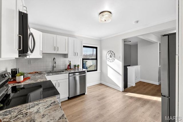 8924 Anchor Drive, St Louis, MO 63123