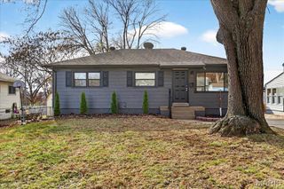 8924 Anchor Drive, St Louis, MO 63123