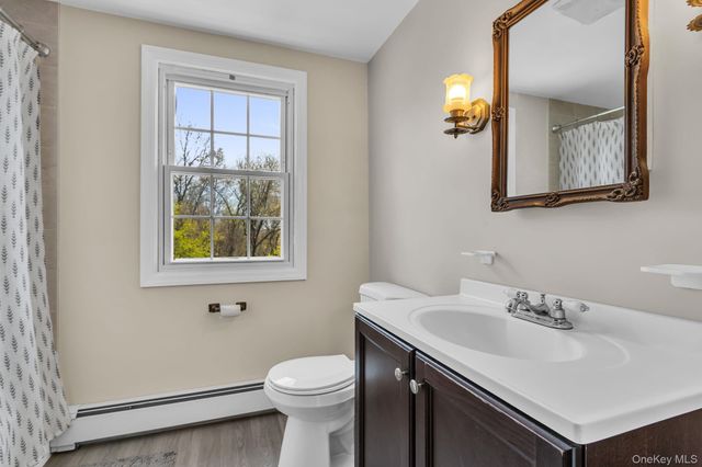 10 Otha Drive, Katonah, NY 10536